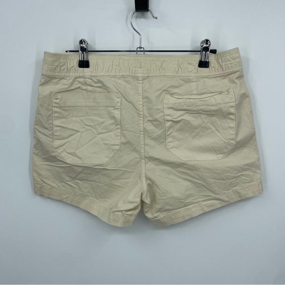 The North Face Women Size S Motion Pull On Shorts Vintage White NF0A4AP711P - Picture 2 of 9